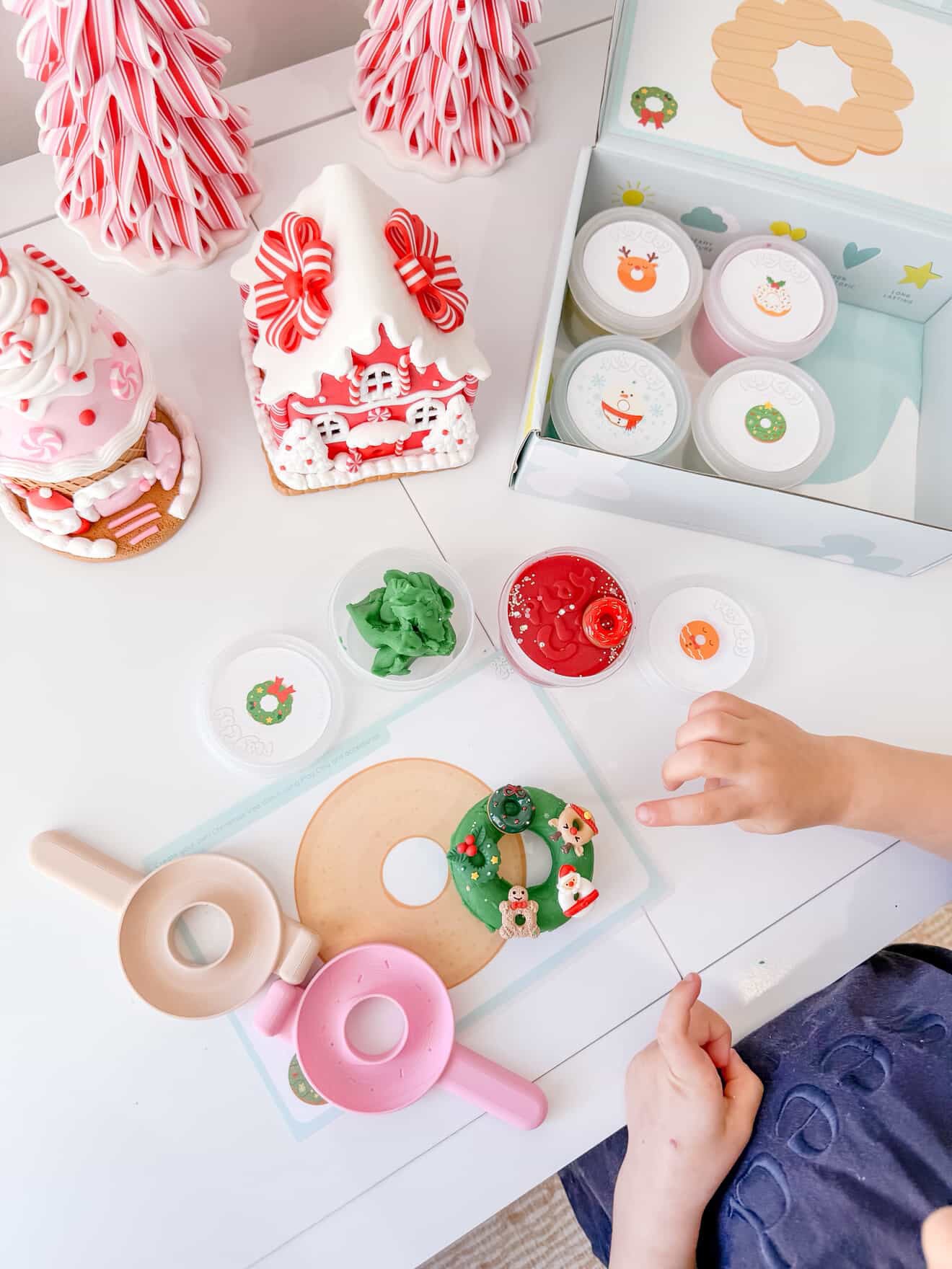 Mini Luxe Box | Christmas Donuts