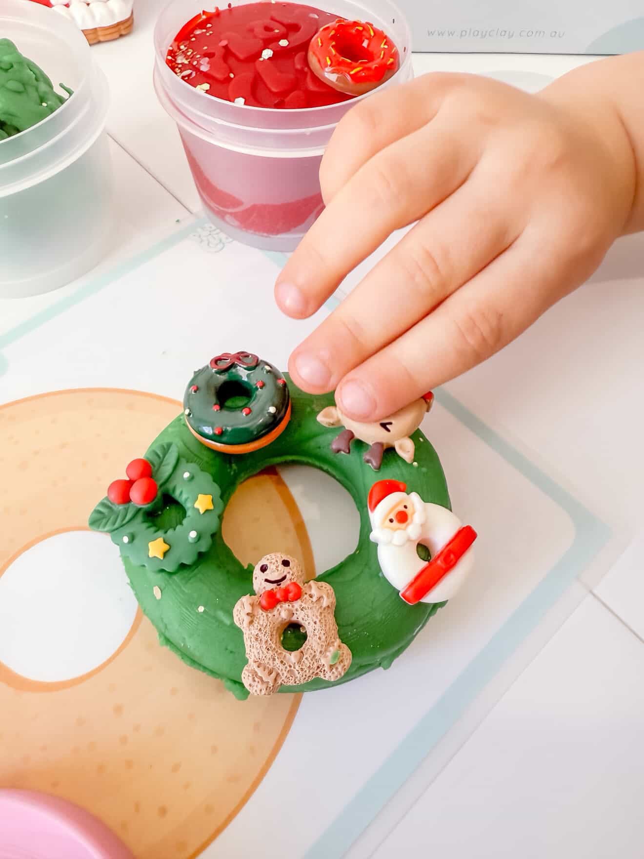 Mini Luxe Box | Christmas Donuts